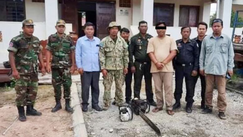 សមត្ថកិច្ច​កំពុង​សួរ​បុរស​ដែល​ថា ខ្លួន​ជា​ទាហាន​ផ្កាយ ២ ករណី​ទន្ទ្រាន​យក​ដី​ដែន​ជម្រក​សត្វ​ព្រៃ
