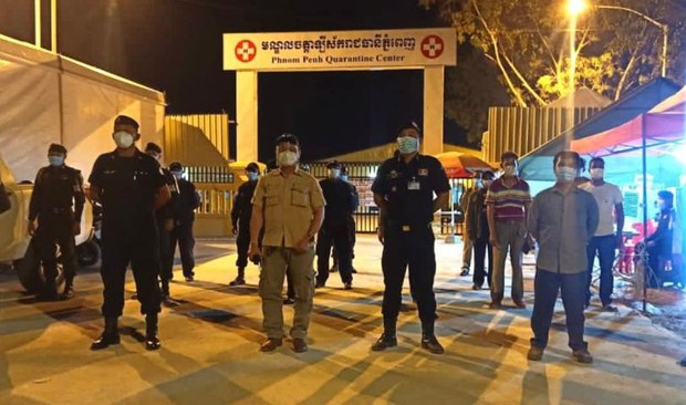 មន្ត្រី​សង្គម​ស៊ីវិល​ជំរុញ​រដ្ឋាភិបាល​ពិនិត្យ​និង​កែ​លម្អ​មណ្ឌល​ចត្តាឡីស័ក​ទាំងអស់​ឱ្យ​បាន​ត្រឹមត្រូវ