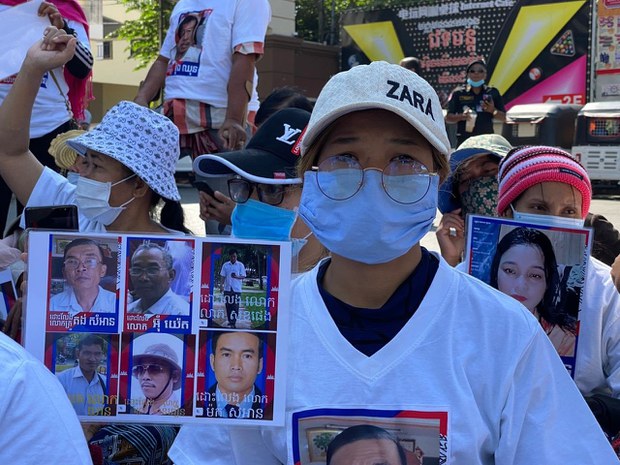 សាច់ញាតិ​​សកម្មជន​​កំពុង​​ជាប់ឃុំ​​ស្នើ​​ឲ្យ​​មន្ត្រី​​ពន្ធ​នាគារ​​ដាក់​​ប្រព័ន្ធ​​ទូរស័ព្ទ​​ ដើម្បី​​សួរ​សុខទុក្ខ​​ក្នុង​​អំឡុង​ពេល​​កូវីដ១៩​