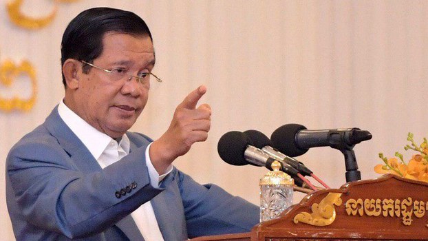 លោក ហ៊ុន សែន ខឹង​មន្ត្រី​បក្ស​ប្រឆាំង​មិន​សុំ​សិទ្ធិ​ធ្វើ​នយោបាយ​តាម​ការ​ណែនាំ​របស់​លោក