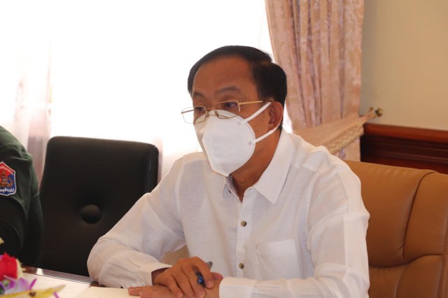 អាជ្ញាធរសម្រេចបិទផ្នែកខ្លះនៃផ្សារចំនួន៨នៅក្រុងបាត់ដំបងរយៈពេល៩ថ្ងៃ 