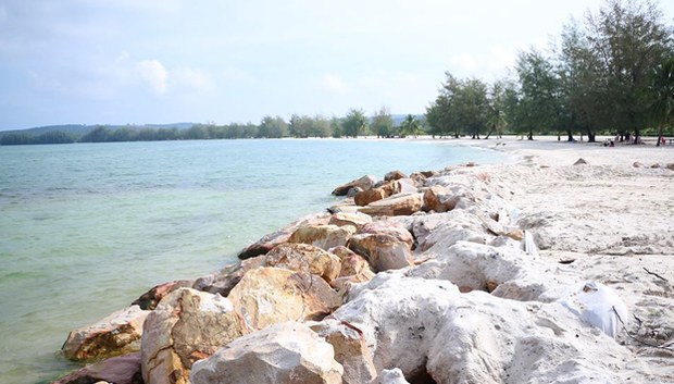 សង្គម​ស៊ីវិលជំរុញ​ឲ្យ​អាជ្ញាធរ​អនុវត្ត​ច្បាប់ចំពោះអ្នក​លួច​​ចាក់​ដី​​​​​លុប​សមុទ្រនៅ​​​​ស្រុក​ស្ទឹងហាវ