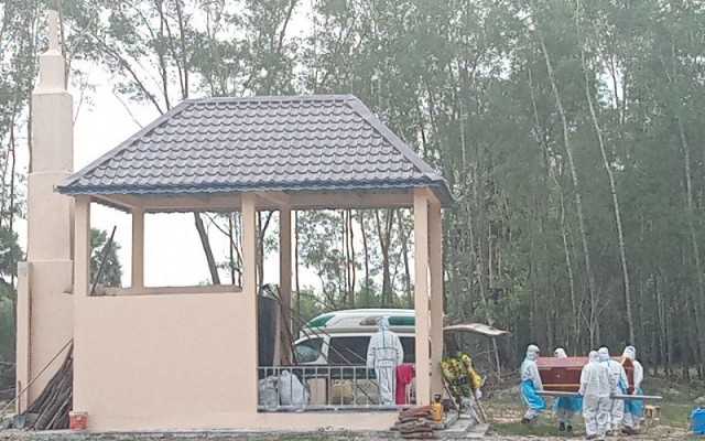 COVID-19៖ ឆ្លងថ្មី ៩៨១នាក់ទៀត ខណៈអ្នកស្លាប់កើនជិត ៨០០នាក់ 