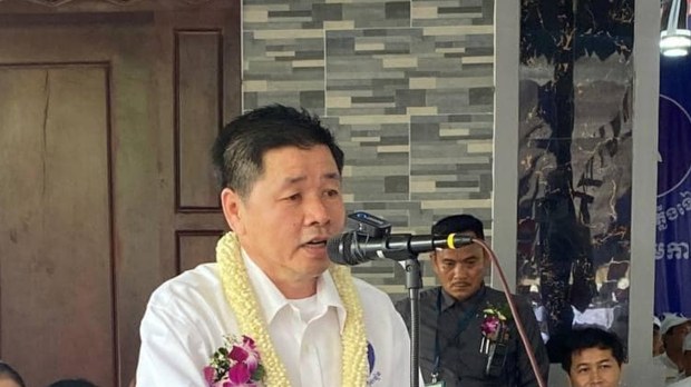 លោក ហ៊ុន សែន ព្រម​ដក​ពាក្យ​បណ្ដឹង​ពី​លោក ជា ប៉ូច ដែល​ប្រកាស​ផ្ដាច់ខ្លួន​ពី​លោក សម រង្ស៊ី