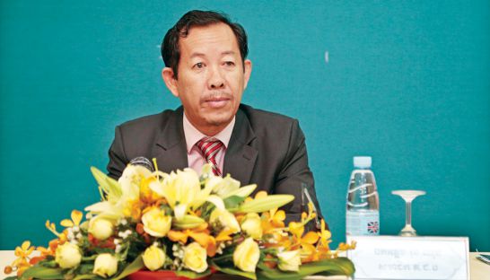 លោក​ រ៉ុង ឈុន សូម​ឲ្យ​បក្ស​ជាប់​ឆ្នោត​ចរចា​គ្នា​ជា​ជាង​កែ​ច្បាប់