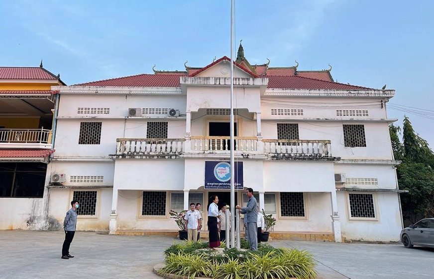 ក្រុម​​មន្ត្រី​មន្ទីរ​​រៀប​ចំ​​ដែនដី​​ខេត្ត​​ប៉ៃលិន​ ស្នើ​​ទៅ​​ក្រសួង​​ឱ្យ​​ដក​​ប្រធា​ន​និង​​អនុ​ប្រធាន​​មន្ទីរ​​ចេញ​