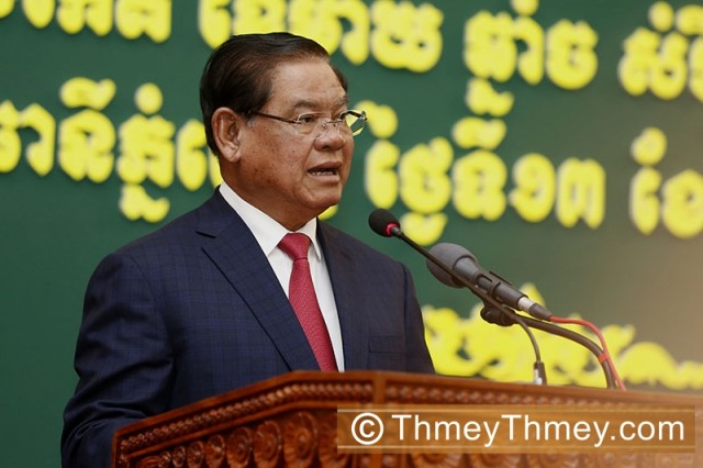 សម្ដេច ស ខេង បន្ទោស​រដ្ឋបាលខេត្ត​ព្រះសីហនុ ដែល​ប្រើ​កម្លាំង​ទាហាន​បង្ក្រាប​ពលរដ្ឋ​រឿង​ដីធ្លី​