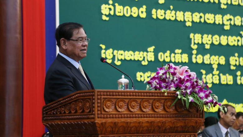 លោក​ ស ខេង ​គាំទ្រ​ឲ្យ​មាន​កន្លែង​ឃុំ​ខ្លួន​បង់​ប្រាក់