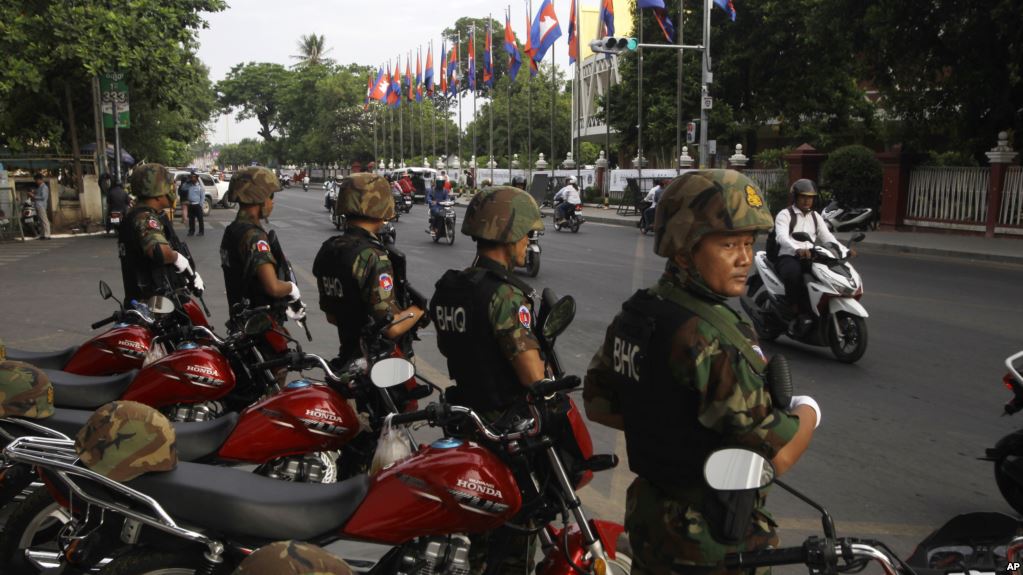 សហរដ្ឋ​អាមេរិក​សម្រេច​​កាត់​ជំនួយ​​​ទៅ​កម្ពុជា​