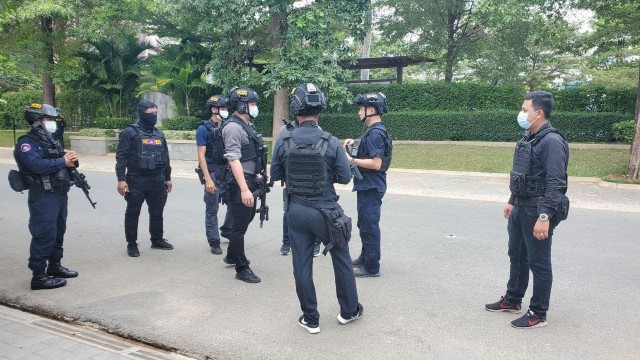 ចោរប្លន់៤នាក់ ត្រូវកងរាជអាវុធហត្ថភ្នំពេញ បាញ់ស្លាប់ ក្នុងបូរីមួយកន្លែង