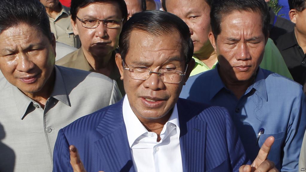 លោក​ហ៊ុន សែន៖ ឈ្នះ​ឆ្នោត​ហើយ​ដូរ​រដ្ឋមន្ត្រី​ជា​ការ​គិតខ្លី​និង​គ្មាន​គុណធម៌