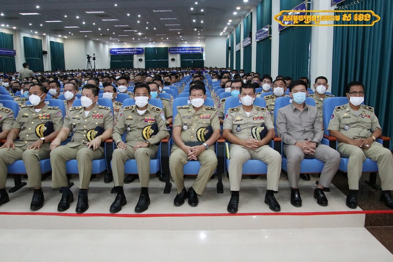  ជាតិ ក្រសួងមហាផ្ទៃ ធ្វើកំណែទម្រង់ដំឡើងឋានៈជូនប៉ូលិស និងមន្រ្តីស៊ីវិលឲ្យប្រកបដោយ «យុត្តិធម៌»