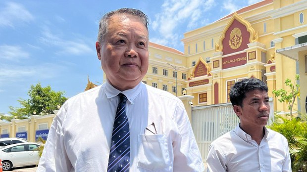 តុលាការ​សម្រេច​ឱ្យ​មេ​បក្ស​ភ្លើង​ទៀន​សង​ជំងឺ​ចិត្ត ១លាន ៥សែនដុល្លារ ដល់​រដ្ឋាភិបាល​លោក ហ៊ុន ម៉ាណែត ពី​បទ​បរិហារកេរ្តិ៍​ជា​សាធារណៈ