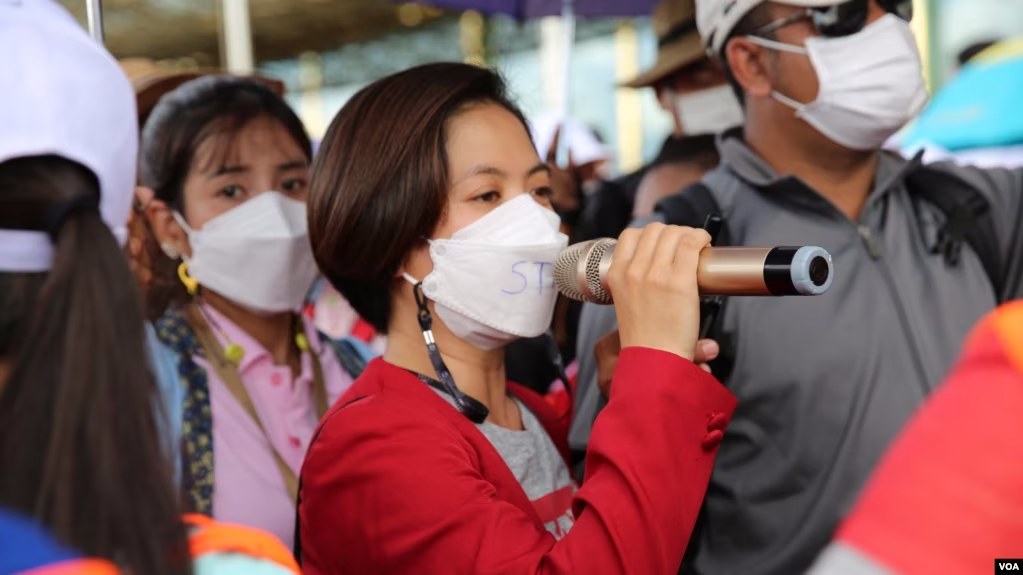 មេធាវី​និង​សង្គម​ស៊ីវិល​ចង់​ឲ្យ​តុលាការ​ពន្លឿន​ការ​ជំនុំជម្រះ​ក្តី​របស់​កញ្ញា ឈឹម ស៊ីថរ 