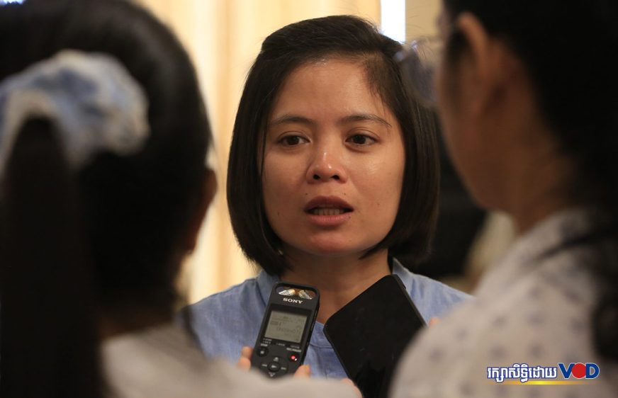 មេធាវី និងសង្គមស៊ីវិលនៅតែចាត់ទុកការចាប់ខ្លួនកញ្ញា ឈឹម ស៊ីថរ ជាកំហុសរបស់តុលាការ