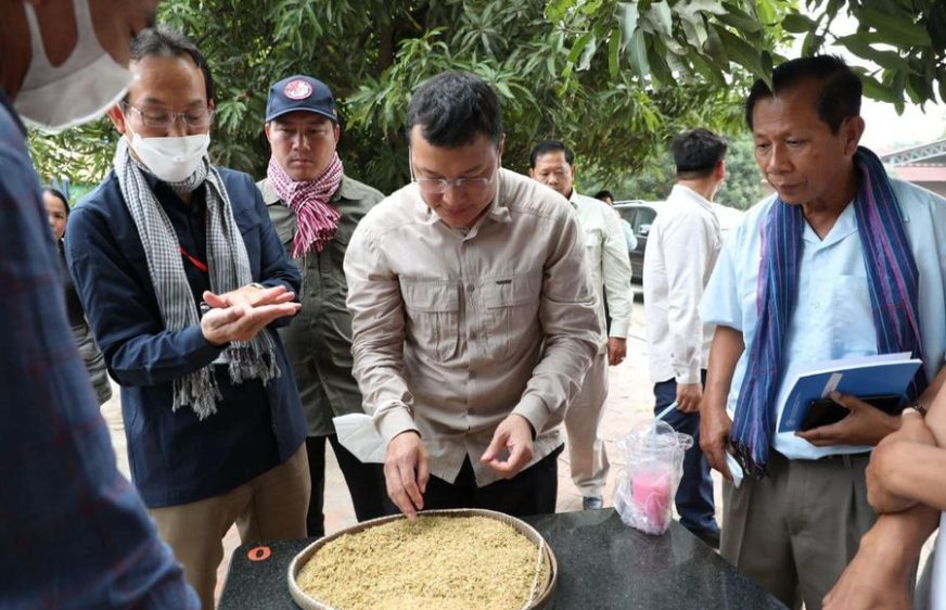 អង្ករកម្ពុជា​ជាប់​ជា​អង្ករ​ល្អដាច់គេ​ក្នុង​វេទិកា​ស្រូវអង្ករ​ពិភពលោក ខណៈ​កសិករ​ត្អូញត្អែរ​ពី​វិបត្តិ​ទីផ្សារស្រូវ