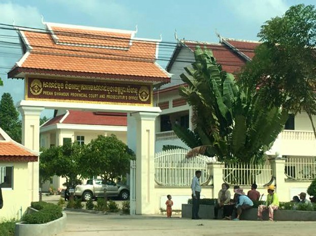 តុលាការ​ខេត្ត​ព្រះសីហនុ​សម្រេច​ឃុំខ្លួន​ជនជាតិ​ចិន​៦​នាក់​ពី​បទ​បង្ខាំង​មនុស្ស​ខុសច្បាប់