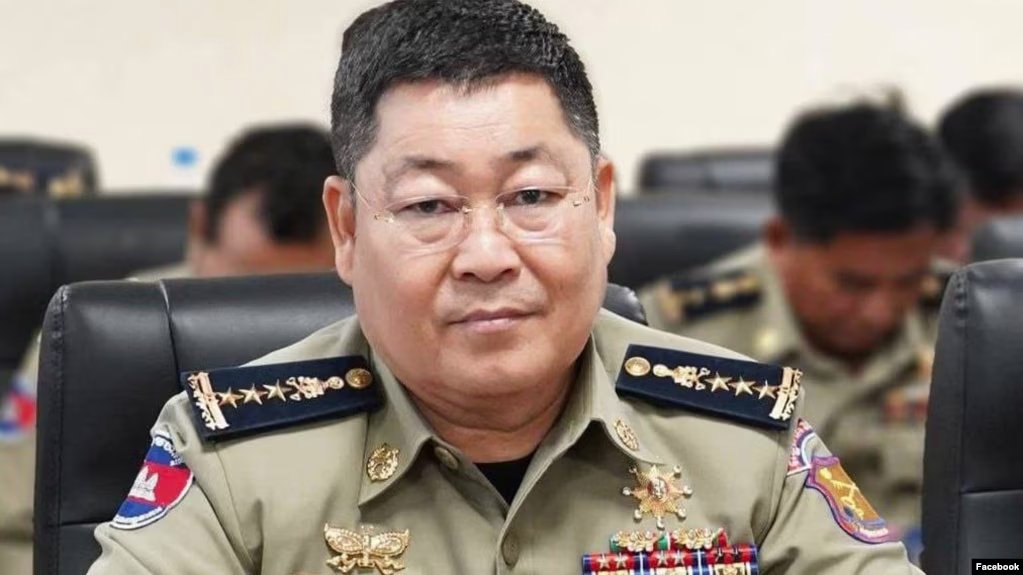 មន្រ្តី​ជាន់​ខ្ពស់​ម្នាក់​នៃ​អគ្គនាយក​ដ្ឋាន​ពន្ធនាគារ​ត្រូវ​ឃុំ​ខ្លួន​ពាក់ព័ន្ធ​នឹង​រឿង​ពុករលួយ 