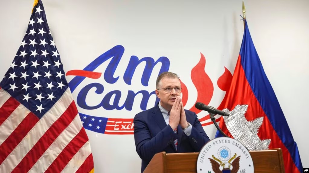 ឧបការី​អាមេរិក​ទទួល​បន្ទុក​កិច្ចការ​ក្នុង​តំបន់​នឹង​មក​បំពេញ​ទស្សនកិច្ច​នៅ​កម្ពុជា 