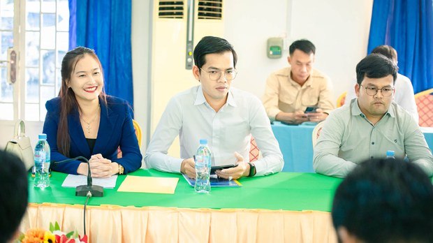 ជីវិត​ស្ត្រី​មេម៉ាយ​នៅ​សៀមរាប​កំពុង​ពិបាកចិត្ត​ប្រឈម​ធនាគារ​រឹបអូស​ផ្ទះ ក្រោយ​ចាញ់​បោក​ឧកញ៉ា ឡេង ចាន់ណា