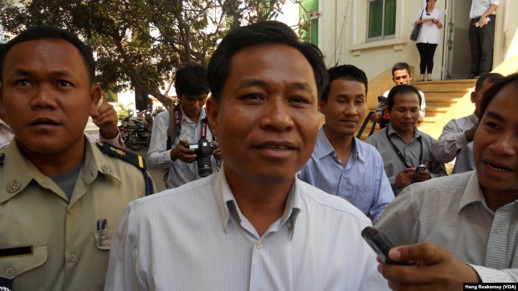 លោក​ ឈូក បណ្ឌិត ​ត្រូវ​បាន​តែងតាំង​ជា​អគ្គនាយករង​នៅ​ក្រសួង​មហាផ្ទៃ 