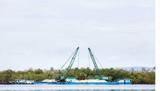 អង្គការ ៤៨ ​សុំ​ឲ្យ​ឧទ្ធរណ៍​ទម្លាក់​បណ្តឹង​​អ្នក​ប្រឆាំង​នឹង​ការ​បូម​ខ្សាច់