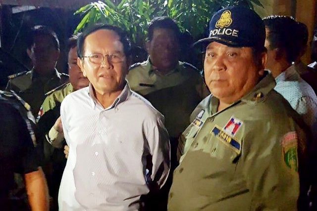 ចៅក្រម​ស៊ើបសួរ សម្រេច​ឃុំ​លោក កឹម សុខា ៦​ខែ​ទៀត