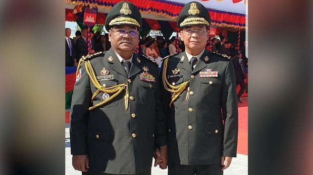 លោក សម រង្ស៊ី ថា តុលាការបារាំងនឹងកាត់ទោសលោក ហ៊ីង ប៊ុនហៀង និងលោក ហ៊ុយ ពិសិដ្ឋ ពាក់ព័ន្ធនឹងការគប់គ្រាប់បែក២៧ឆ្នាំមុន