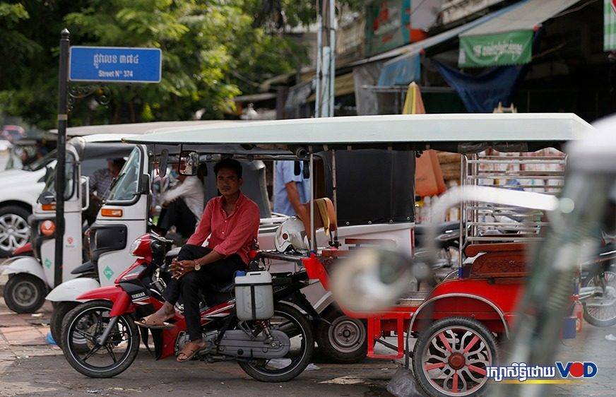 វិស័យ​​ទេស​ចរណ៍​​កម្ពុជា​​ធ្លាក់​ចុះ​​ស្ទើរ​​ទាំង​ស្រុង​​បង្ខំ​​ឱ្យ​​និយោជិត​​ជាង​៤​ម៉ឺន​​នាក់​​បាត់​បង់​​ការងារ