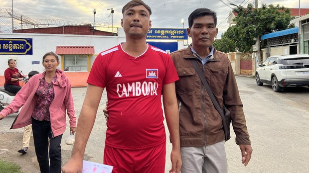 សមត្ថកិច្ច​ខេត្ត​កណ្ដាល​ចាប់ខ្លួន​លោក ធែល ធីលែន ជា​លើក​ទី​២ ក្រោយ​បញ្ចេញមតិ​រឿង CLV
