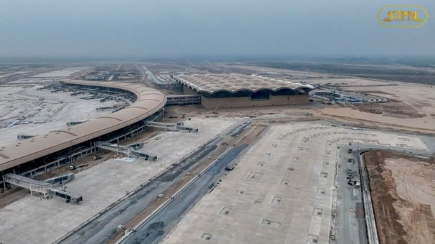 លោក ហ៊ុន ម៉ាណែត ថា វាល​យន្តហោះ​ ថ្មី នៅ​ខេត្ត​កណ្ដាល ជា​ចក្ខុវិស័យ​របស់​លោក ហ៊ុន សែន តែ​មិន​បាន​បង្ហាញ​ចក្ខុវិស័យ​ដោះស្រាយ​ដីធ្លី​ជូន​ប្រជាពលរដ្ឋ