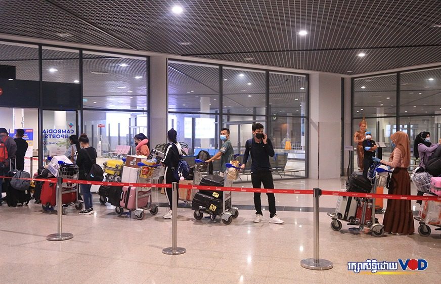 ទូត​ខ្មែរ​នៅ​ម៉ាឡេស៊ី​ ប្រាប់​ពលរដ្ឋ​ខ្មែរ​ដែល​ផុត​ទិដ្ឋាការ​ស្នាក់​នៅ​ទី​នោះ​ត្រឡប់​មក​កម្ពុជា​វិញ​