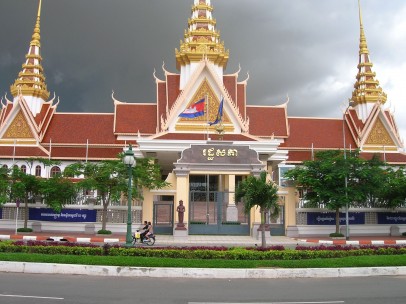 រដ្ឋសភាបានប្រជុំគណៈកម្មាធិការ អចិន្រ្តៃយ៍រដ្ឋសភានៅព្រឹកនេះ ដើម្បីលើករបៀបវារៈសម្រាប់ប្រជុំពេញអង្គនៅថ្ងៃទី៧ មេសា។