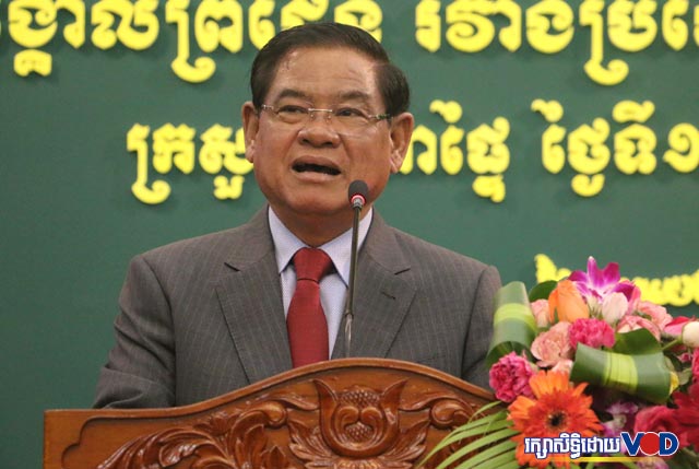 លោក​ ស​ ខេង​ រំឭកថា​បក្ស​កាន់​អំ​ណាច​ជាអ្នកចង់បាន​ប្រ​ជា​ធិ​ប​តេយ្យ​