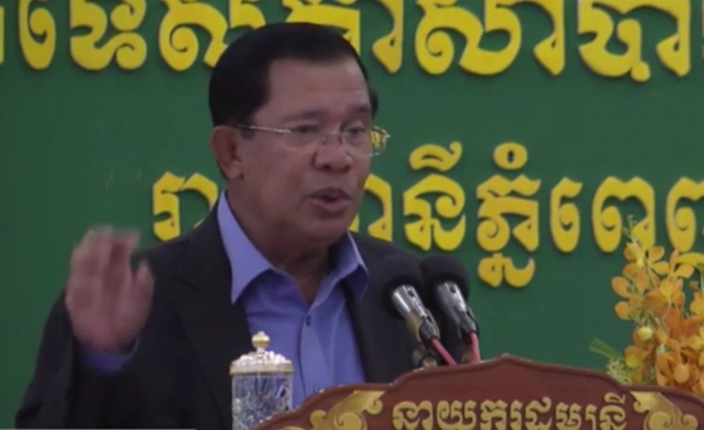 លោក ហ៊ុន សែន បន្ទោ​សលោក ផៃ ស៊ី​ផាន រឿង​បកស្រាយ​ខុស​តួនាទី​រដ្ឋមន្ត្រី​ទីស្តីការគណៈរដ្ឋមន្ត្រី​