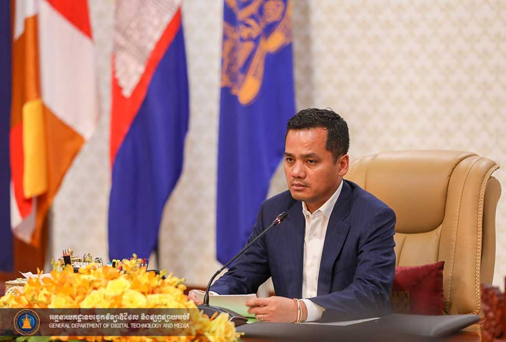 លោ​ក ស សុខា បន្ដ​ជំរុញ​ឱ្យ​នគរបាល​បង្ក្រាប​បទល្មើស​ឱ្យមាន​ប្រសិទ្ធភាព​