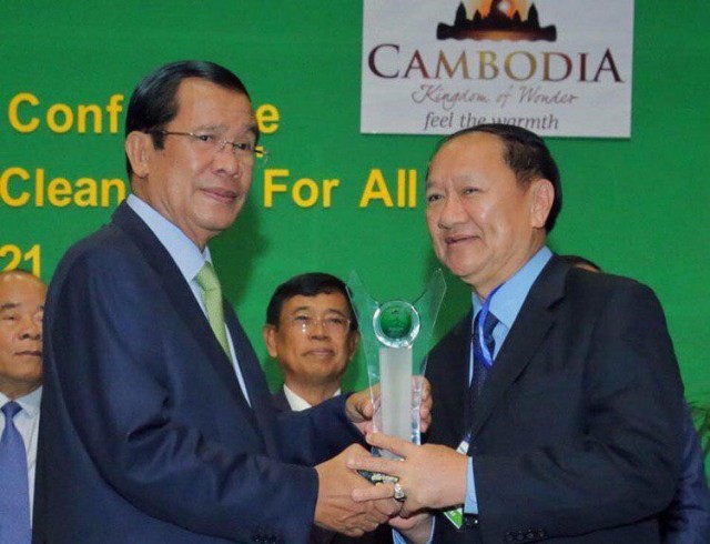 លោក យន្ត មីន ប្តេជ្ញា​សាង​កិត្តិយស​ព្រះសីហនុ​ឡើងវិញ តាម​អនុសាសន៍​របស់​សម្តេច