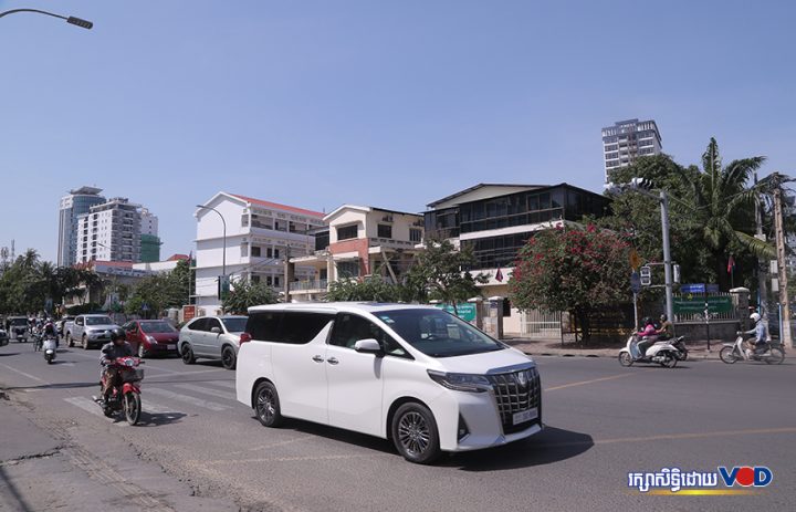 ក្រសួង​កសិកម្ម​ ហាម​​មន្ត្រី​យក​​រថយន្ត​រដ្ឋ​ប្រើ​ក្រៅ​ម៉ោង​ការងារ ជា​ពិសេស​ទៅ​​កន្លែង​សប្បាយ​គ្រប់​ប្រភេទ​