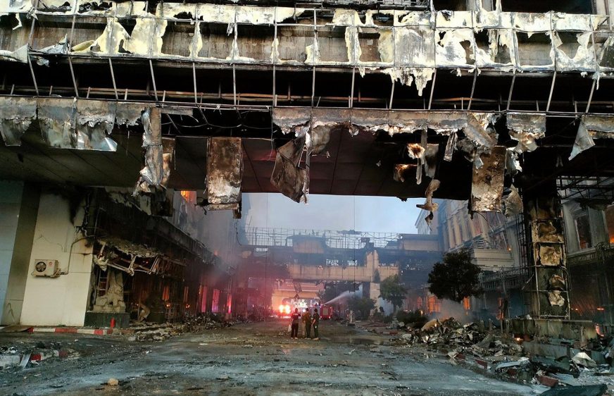 មត្ថកិច្ចចាប់ផ្ដើមវាយកម្ទេចអគារកាស៊ីណូហ្គ្រេនដាយមិន ក្រោយបិទបញ្ចប់ការរុករកនិងស្រាវជ្រាវ