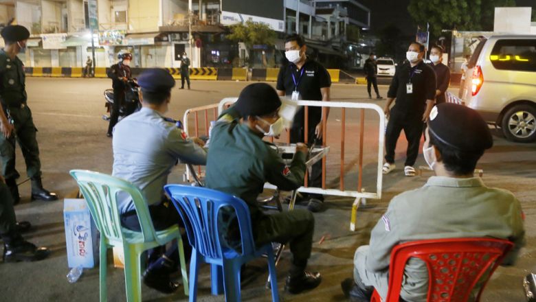 មន្ត្រី៖​ សាលា​រាជធានី ​មិន​មាន​គម្រោង​បន្ត​ដាក់​បម្រាម​គោចរ​ទៀតទេ