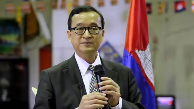 លោក សម រង្ស៊ី រិះគន់​រដ្ឋាភិបាល​លោក ហ៊ុន សែន ថា មិន​អើពើ​ពី​ទុក្ខ​លំបាក​ពលករ​ខ្មែរ​ក្រៅ​ស្រុក