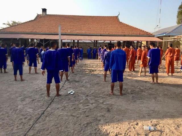 អ្នកទោស​៤៦០​នាក់ ត្រូវ​ស្នើ​ឲ្យ​លើកលែង​និង​បន្ថយទោស ក្នុង​ថ្ងៃ​ចូលឆ្នាំ​