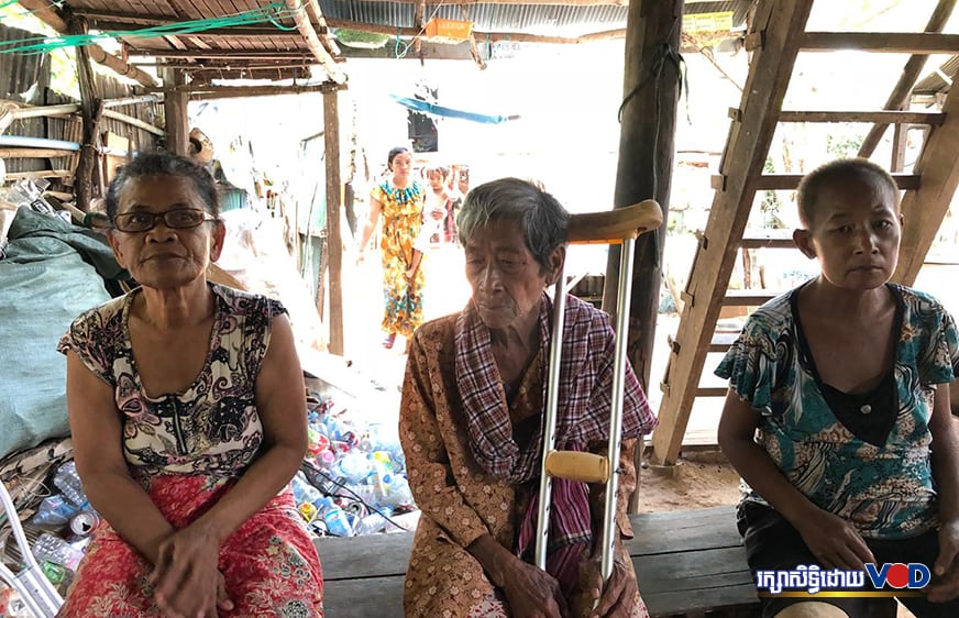 បទយកការណ៍៖ អតីតអ្នកបុរីកីឡាបារម្ភពីការបណ្តេញចេញម្តងទៀត ព្រោះពុំ​ទាន់​មានប័ណ្ណកម្មសិទ្ធដីធ្លី