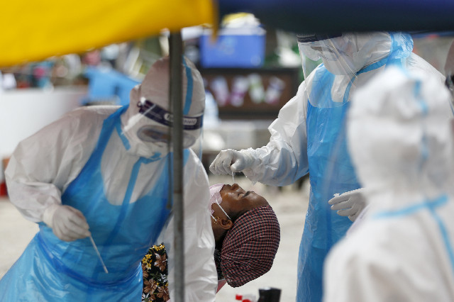 អ្នកឆ្លងកូវីដ-១៩ នៅកម្ពុជា កើនដល់១០ម៉ឺននាក់ ខណៈជាសះស្បើយជាង៩ម៉ឺននាក់ 