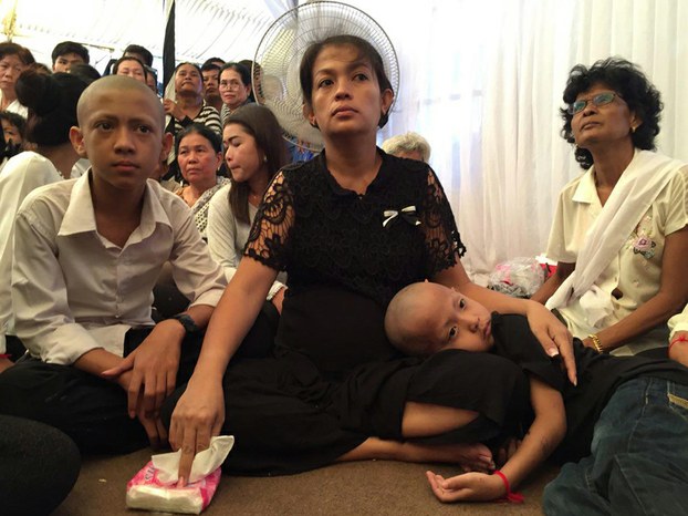 ភរិយា​លោក​បណ្ឌិត កែម ឡី និង​កូនៗ​បាន​ចាកចេញ​ពី​ប្រទេស​កម្ពុជា​ហើយ