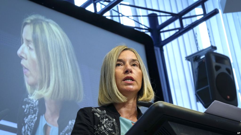 សភា​សហភាព​អឺរ៉ុប​អនុម័ត​ញត្តិ​ស្តារ​លទ្ធិប្រជាធិបតេយ្យ​នៅ​កម្ពុជា