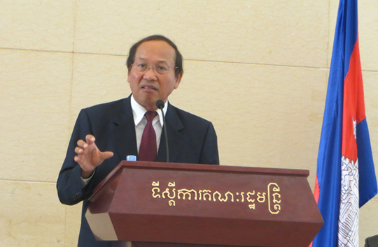 លោកផៃ ស៊ីផាន ថាសមាជិកសភា CNRP ចូលប្រជុំ គណៈកម្មាធិការអចិន្ត្រៃយ៍ គឺជាកាតព្វកិច្ចសុទ្ធសាធ