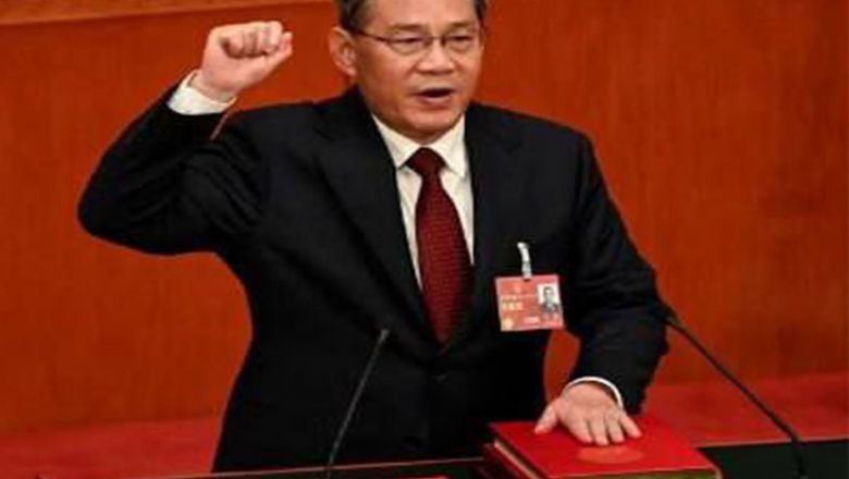 លោកនាយក​រដ្ឋមន្ត្រី ហ៊ុន សែន ផ្ញើ​សារអបអរសាទរ​លោក លី ឈាង ត្រូវបាន​តែងតាំង​ជានាយក​រដ្ឋមន្ត្រី នៃ​សាធារណរដ្ឋ​ប្រជាមានិត​ចិន 