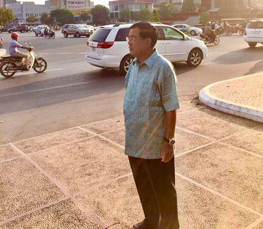 លោក ហ៊ុន សែន៖ បងប្អូនគ្មានត្រូវការសាកល្បង ផ្លាស់ប្តូរអ្វីទៀតទេ ព្រោះពេលនេះរស់នៅ សុខស្រួលហើយ