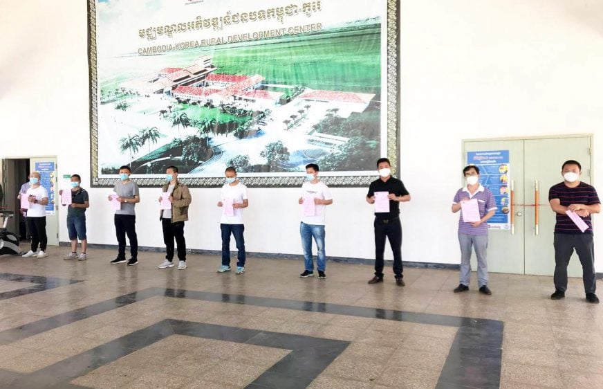 សមត្ថកិច្ច​ខេត្តកំពង់ស្ពឺ បញ្ជូនអ្នកល្មើសបម្រាមរដ្ឋាភិបាល ១៩នាក់ ទៅ​តុលាការ